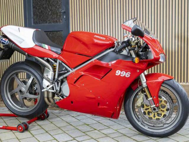Ducati 996