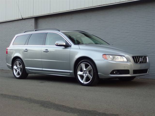 Volvo V70 AWD