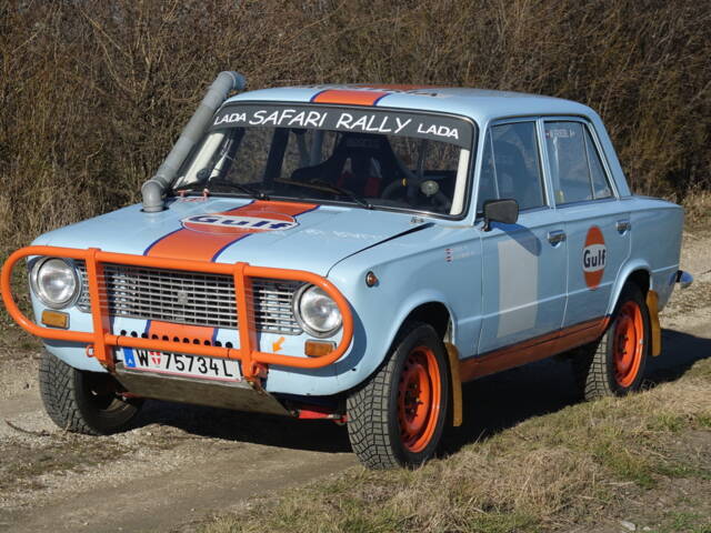 Image 1/26 de Lada 1300 (1978)