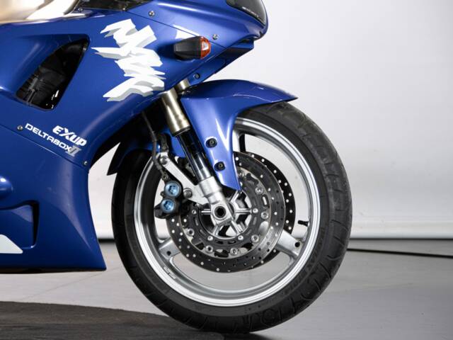 Yamaha YZF 1000 R1