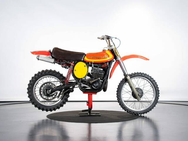 Montesa Cappra 360 VB