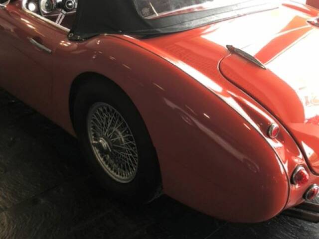 Austin-Healey 100/6 (BN6)