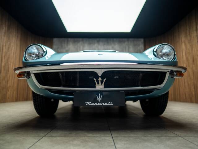 Maserati Mistral 3700