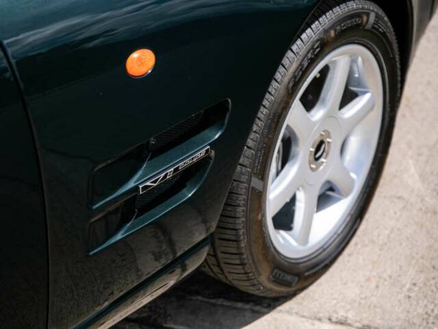 Aston Martin V8 Coupé