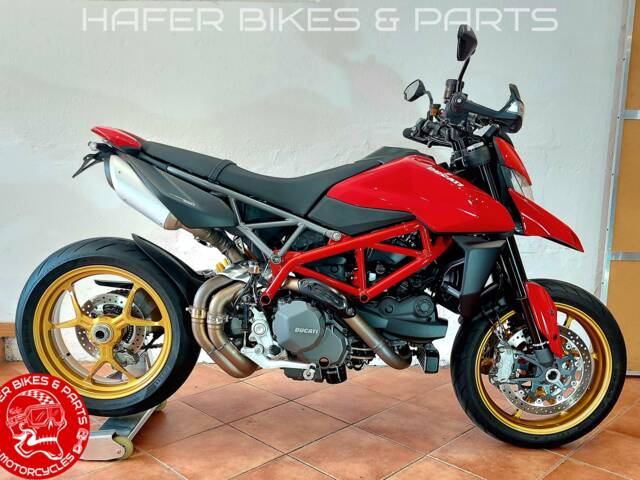 Ducati Hypermotard 950