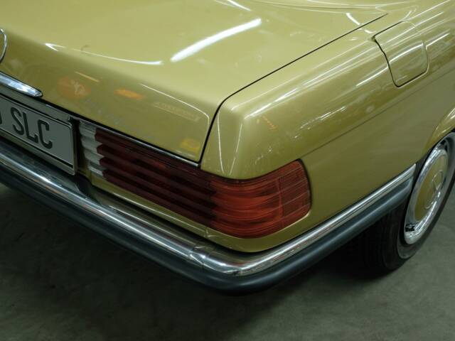 Mercedes-Benz 280 SLC