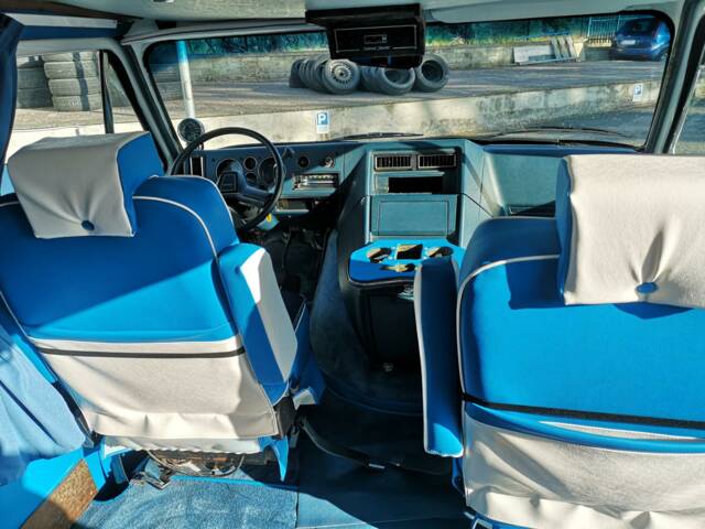 Chevrolet Van