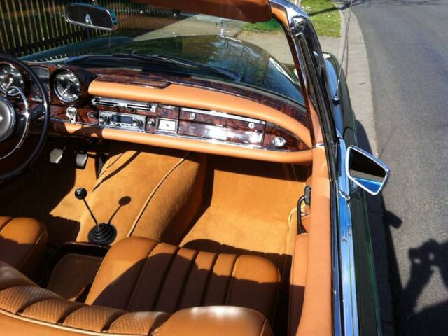 Mercedes-Benz 250 SE