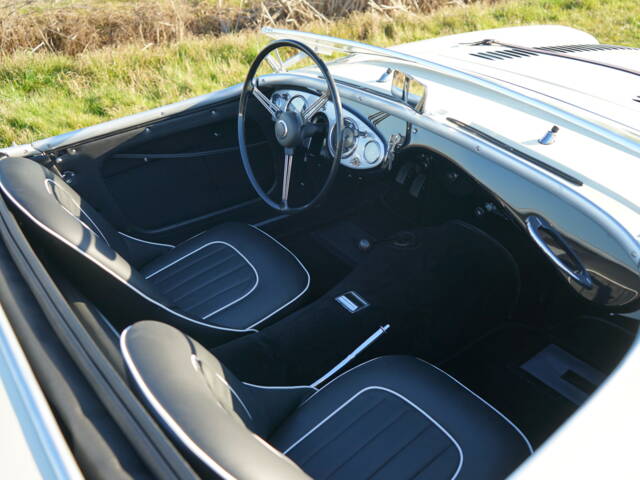 Austin-Healey 100/4 (BN2)