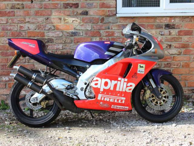 Imagen 1/41 de Aprilia DUMMY (1995)