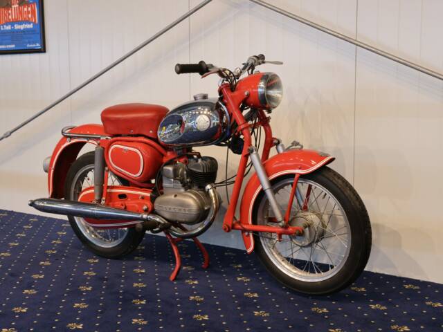 Hercules K 100