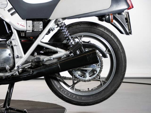 Suzuki GSX 750S Katana