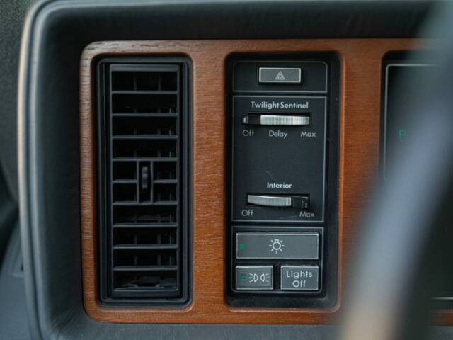 Cadillac Seville