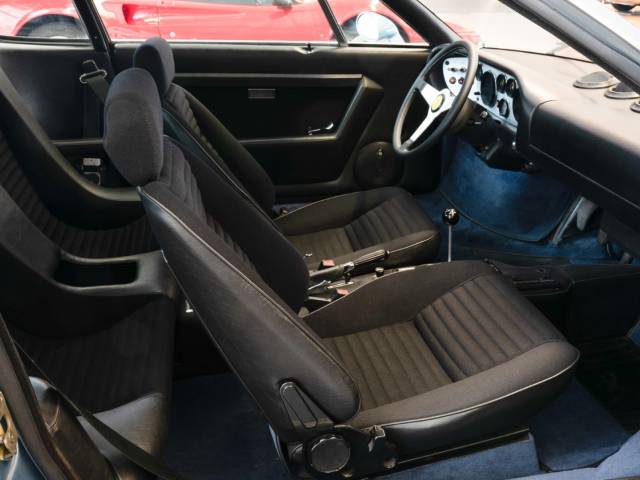 Ferrari Dino 308 GT4