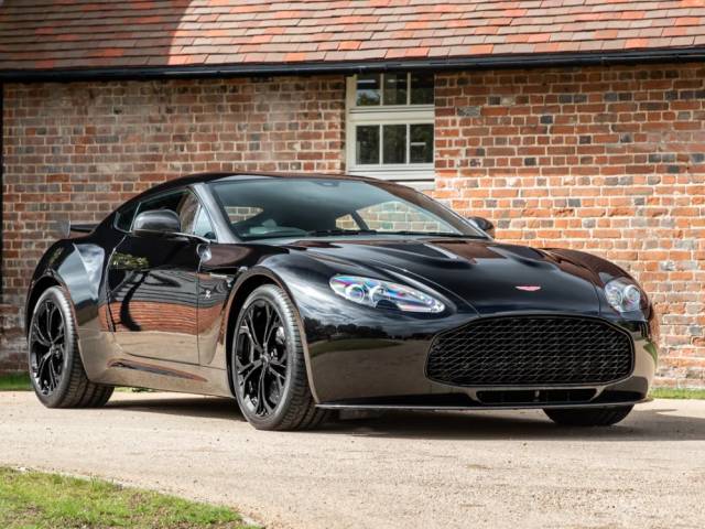 Image 1/4 de Aston Martin V12 Vantage (2013)