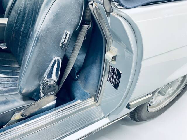 Mercedes-Benz 380 SL