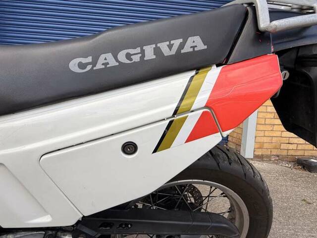 Cagiva E900 Elefant