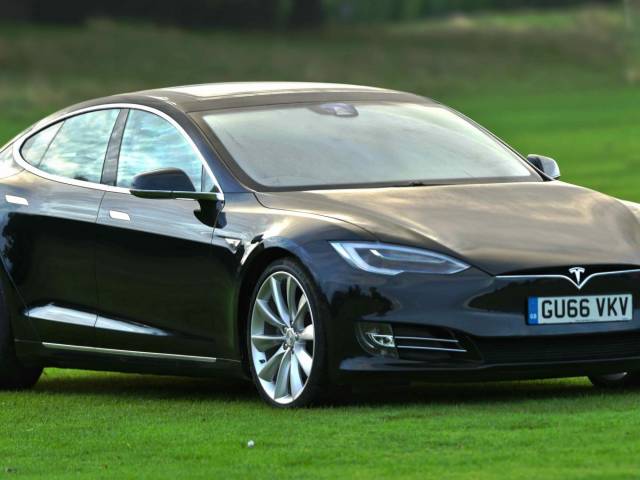 Bild 1/44 von Tesla Model S 90D (2016)
