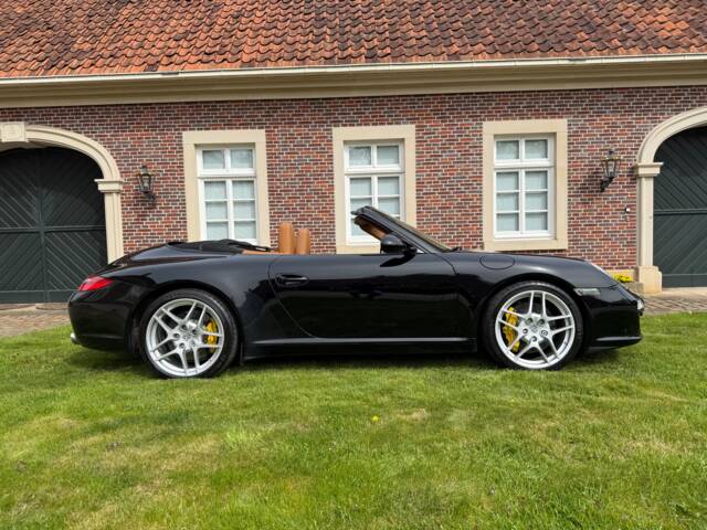Porsche 911 Carrera