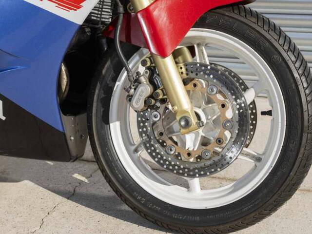 Honda VFR 400 R