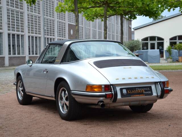 Porsche 911 2.2 S