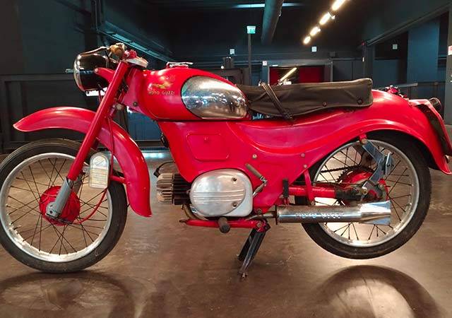 Image 1/12 of Moto Guzzi DUMMY (1956)