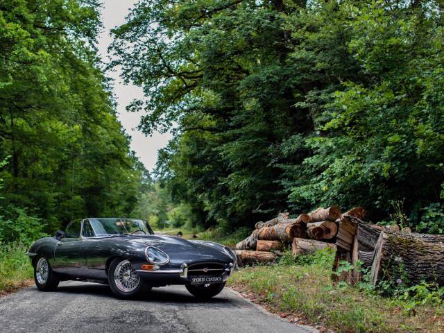 Jaguar E-Type 3.8
