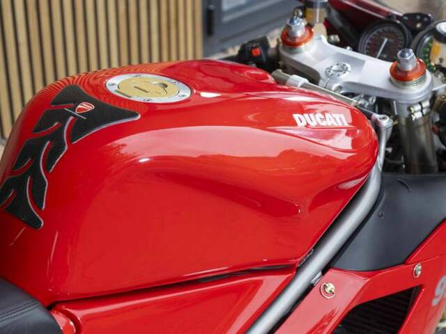 Ducati 996