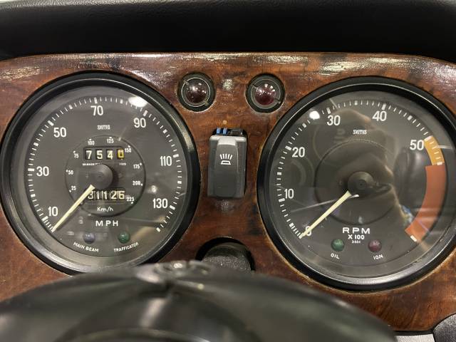 Triumph TR 6 PI