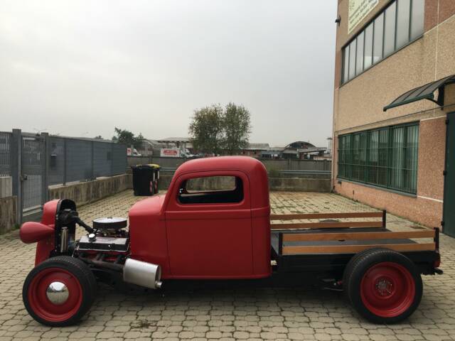 Dodge LC 1/2 Ton "Fargo"
