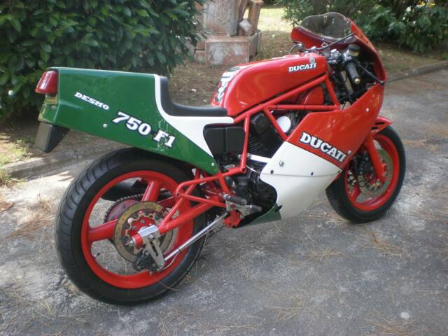Ducati 750 F1