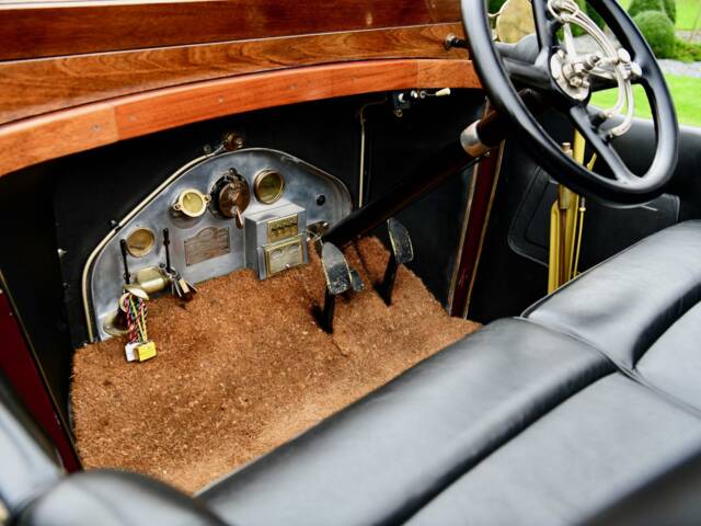 Wolseley 24/30HP