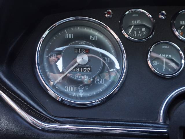 Maserati Mistral 3700