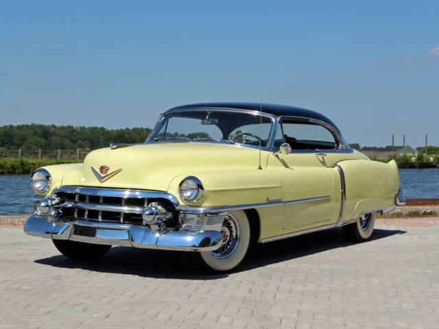 Image 1/21 de Cadillac 62 Coupe DeVille (1953)