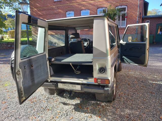 Mercedes-Benz 300 GD (SWB)