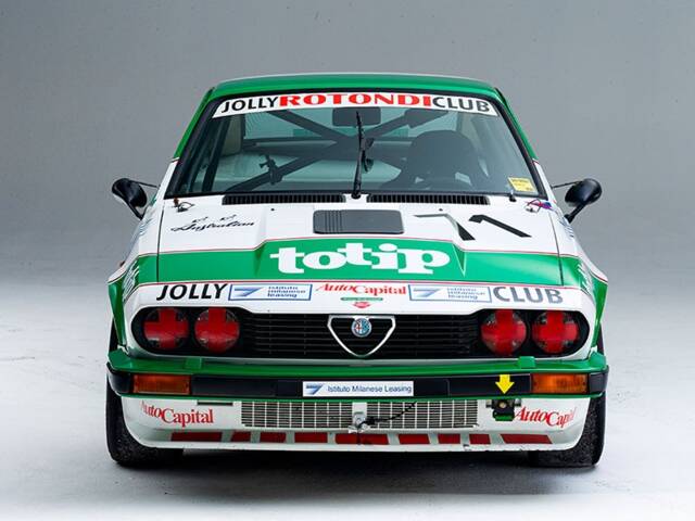 Immagine 1/19 di Alfa Romeo GTV 6 2.5 (1982)