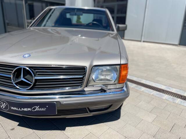 Mercedes-Benz 500 SEC