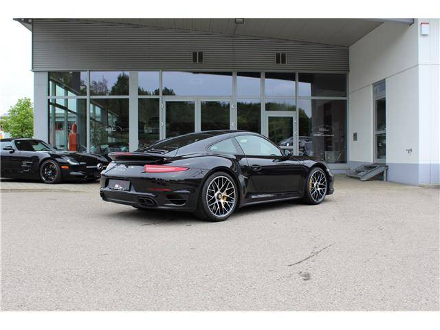 Porsche 911 Turbo S