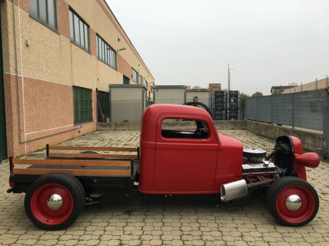 Dodge LC 1/2 Ton "Fargo"