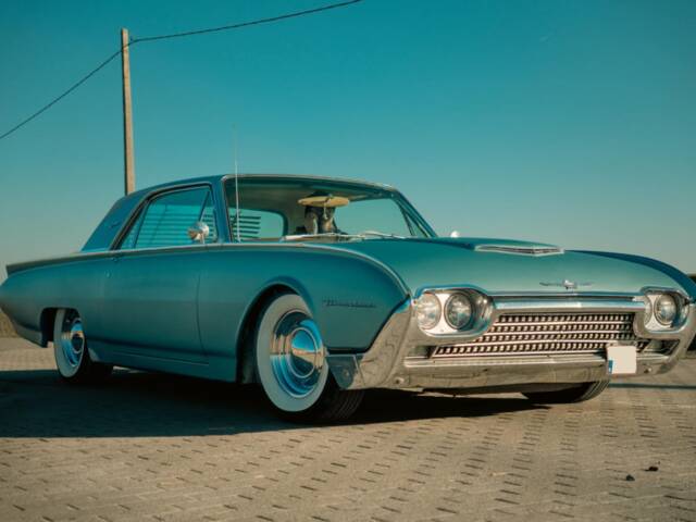 Imagen 1/6 de Ford Thunderbird (1962)