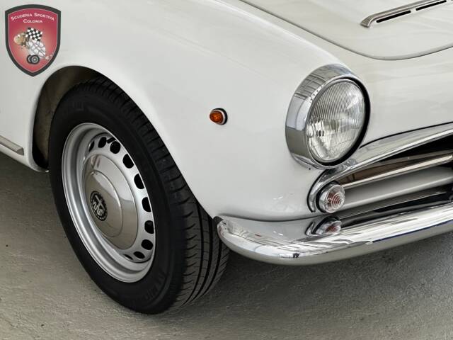 Alfa Romeo Giulia 1600 Spider Veloce