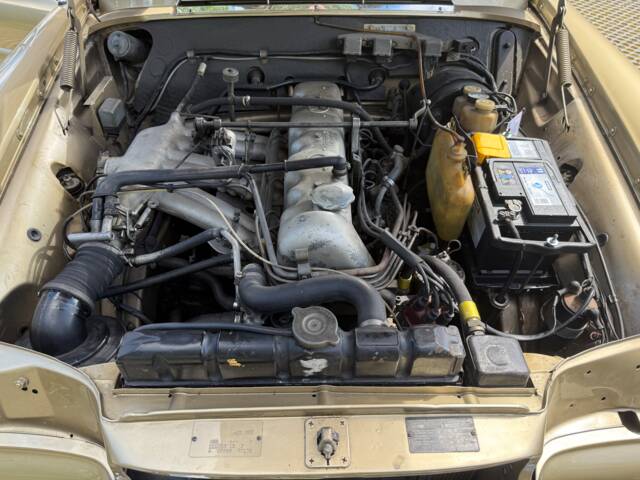Mercedes-Benz 280 SE