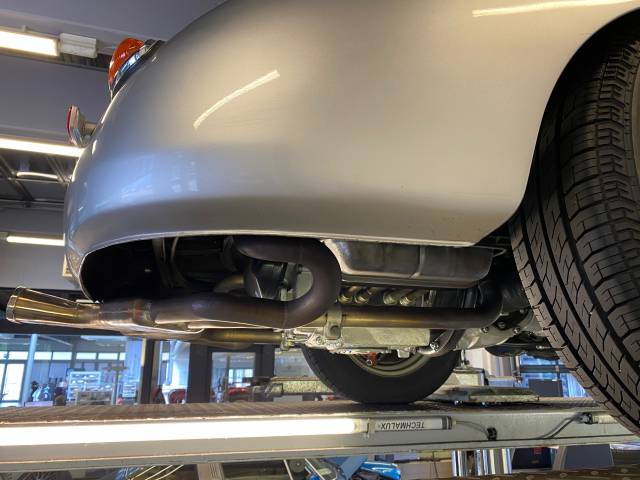 Porsche 356 A 1600 S - Motor von unten