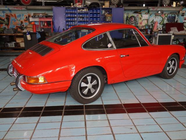 Porsche 911 2.2 T