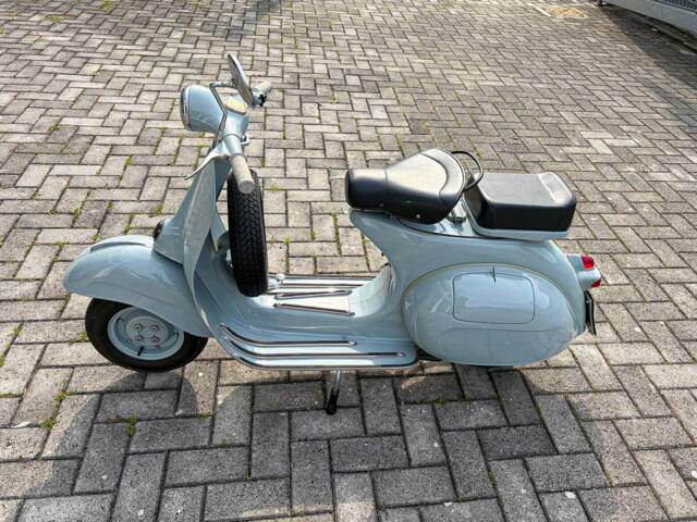 Piaggio Vespa 125