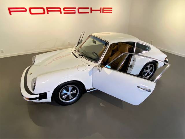 Porsche 911 2.7