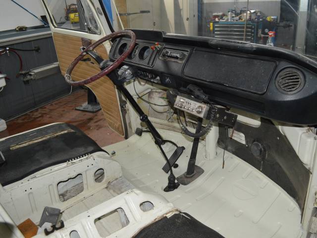 Volkswagen T2a Westfalia