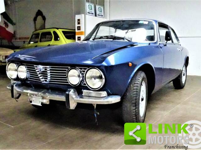 Immagine 1/10 di Alfa Romeo 2000 GT Veloce (1971)