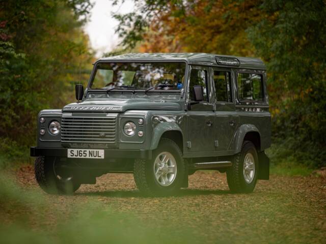 Immagine 1/8 di Land Rover Defender (2016)