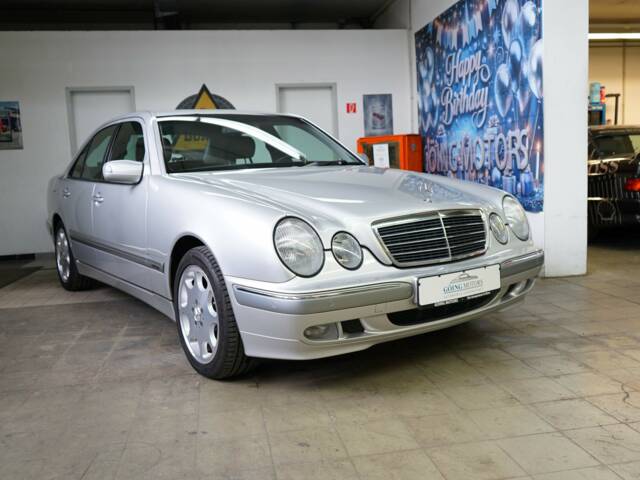 Mercedes-Benz E 200 Kompressor